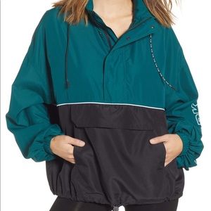 NWT Ivy Park Active Color Block Hooded Green Jacket Size Medium